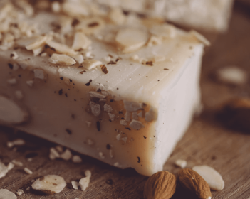 Almond Cake Organic Handmade Soap (size: 7oz)